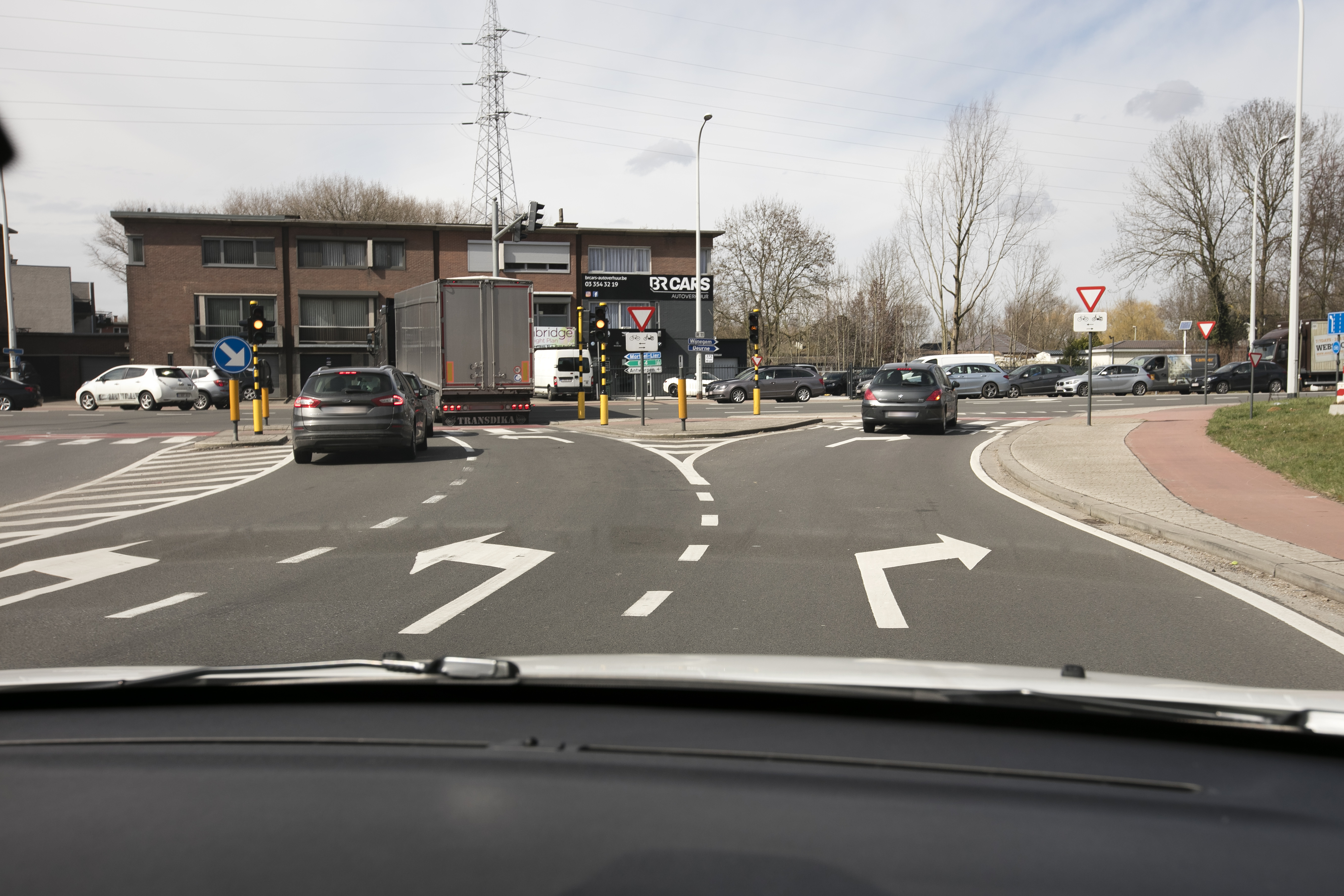 Leerlingen met een autisme­spectrum­stoornis in de rijles